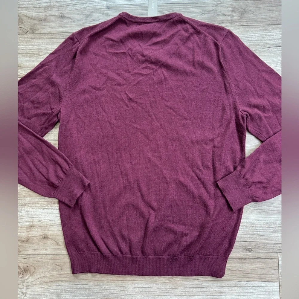 J CREW Slim washable merino wool crewneck sweater Item AD607 Burgundy Size M NEW